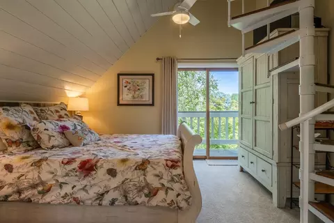 Bedroom - 53 Ocean Vw, Bishop, CA 93514 photo 2 of 8