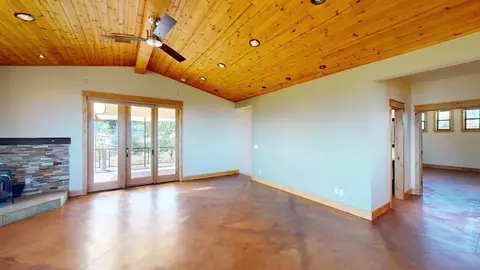 Living - 87 Moutain View Dr, Swall Meadows, CA 93514 photo 5 of 5