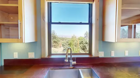 Kitchen - 87 Moutain View Dr, Swall Meadows, CA 93514 photo 6 of 8