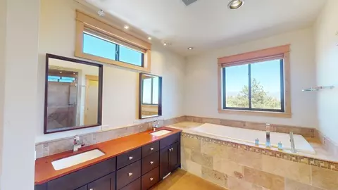 Bath - 87 Moutain View Dr, Swall Meadows, CA 93514 photo 1 of 7