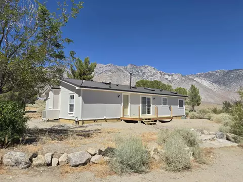 Exterior - 990 Williams, Olancha, CA 93549 photo 2 of 8