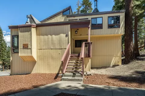 273 Rainbow Ln #30, Mammoth Lakes, CA 93546