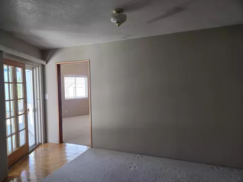 Bedroom - 2078 Van Loon Dr, Bishop, CA 93514 photo 2 of 3