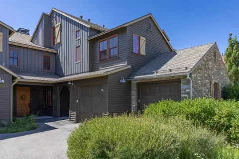 1130 Pyramid Peak Dr #1130, Mammoth Lakes, CA 93546