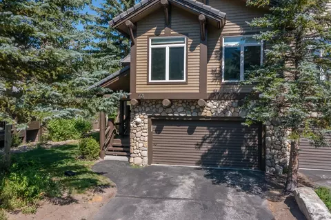 721 Fairway Cir #721, Mammoth Lakes, CA 93546
