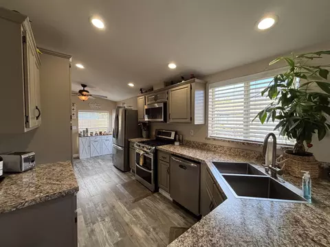Kitchen - 37 Marianne Way, Big Pine, CA 93513 photo 1 of 2