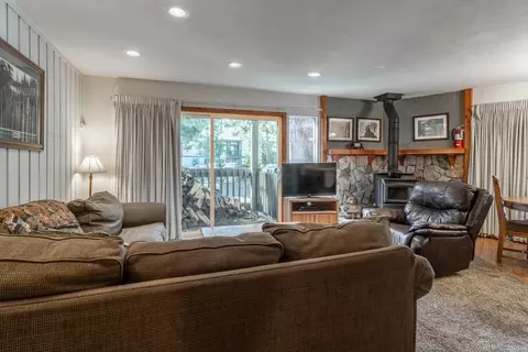 286 Old Mammoth Rd #84, Mammoth Lakes, CA 93546