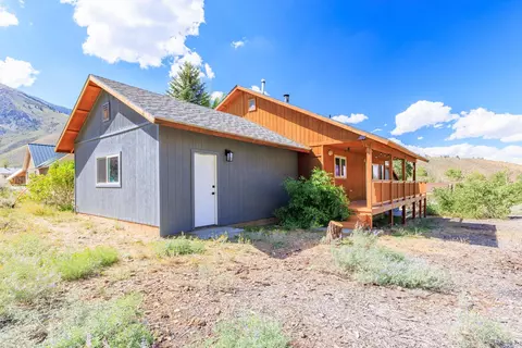 Exterior - 190 Alpine Dr, Bishop, CA 93514 photo 7 of 11