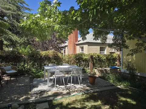 Exterior - 230 N Webster, Independence, CA 93526 photo 4 of 10
