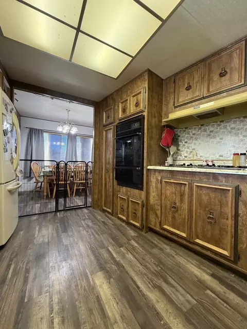 Kitchen - 271 Home St, Big Pine, CA 93513 photo 1 of 2