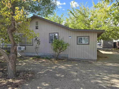 223 S Jackson St, Independence, CA 93526