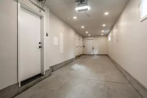 Entry Way - 60 Joaquin #2, Mammoth Lakes, CA 93546 photo 2 of 2