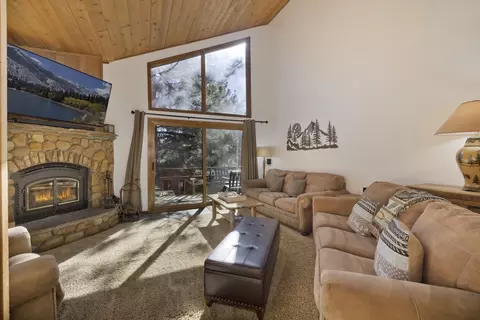 3392 Chateau Rd #25, Mammoth Lakes, CA 93546