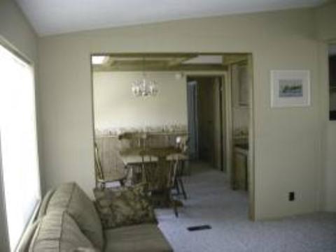 2312 Loch Lomond, Bishop, CA 93514 photo 2