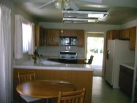 2397 Apache, Bishop, CA 93514 photo 2