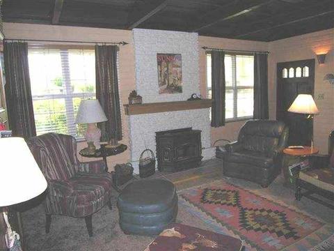 337 E Pne, Bishop, CA 93514 photo 2