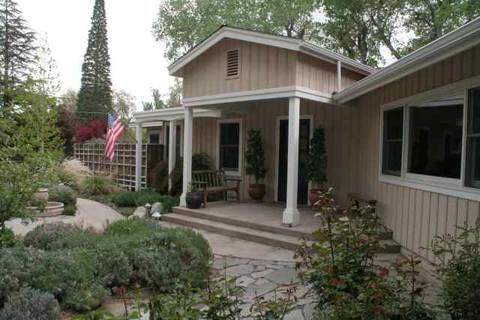 301 Vista, Bishop, CA 93514 photo 4