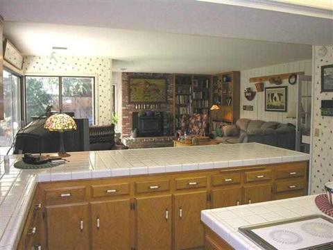 390 Ranch Rd, Bishop, CA 93514 photo 2