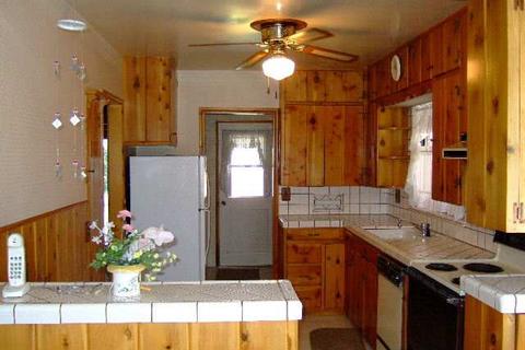 363 E South St, Bishop, CA 93514 photo 2