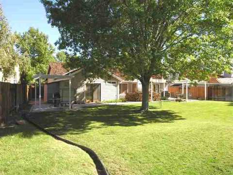 2432 Apache, Bishop, CA 93514 photo 2