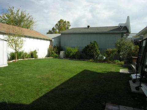 263 Willow St, Bishop, CA 93514 photo 2