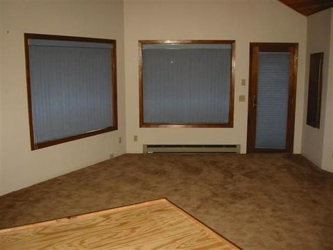 389 April Ln, Cromberg, CA 96103 photo 7