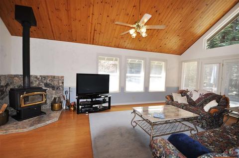110 Slim Dr, Lake Almanor West, CA 96020 photo 4