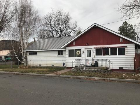 601 Third St, Loyalton, CA 96118 photo 2