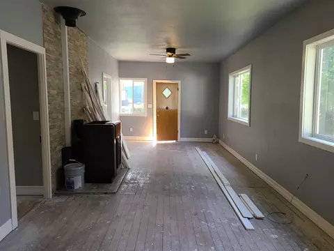 305 Second St, Loyalton, CA 96118 photo 3