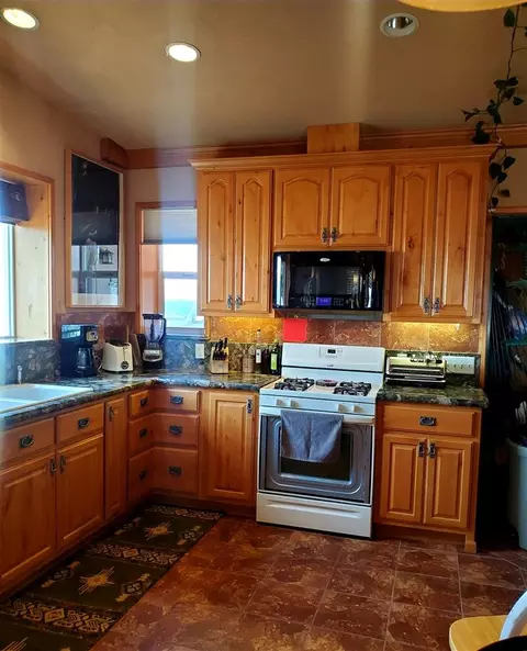 95812 Hillside Dr, Chilcoot, CA 96105 photo 7