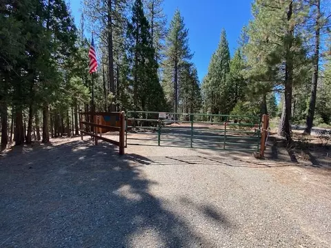 325 C Rd, Clio, CA 96106 photo 1