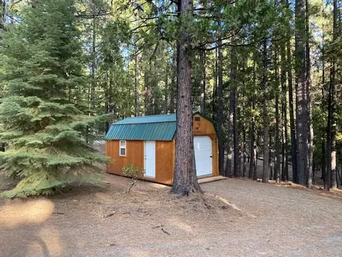 325 C Rd, Clio, CA 96106 photo 3