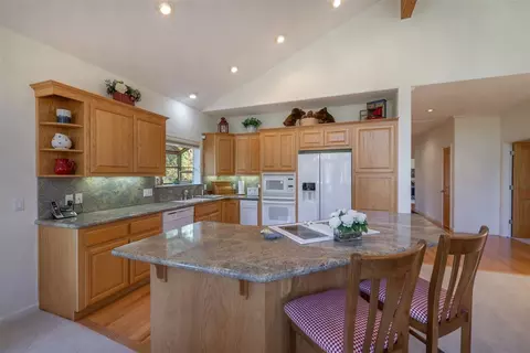 75 Fox Tail Ln, Clio, CA 96106 photo 9