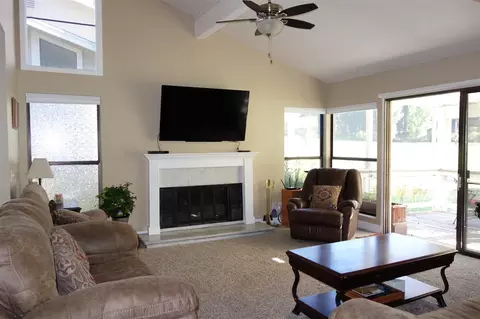 7 Aspen Cir, Blairsden, CA 96103 photo 2