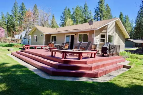 7 Sugar Pine Ln, Blairsden, CA 96103 photo 18