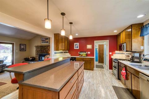 10 Sugar Pine Ln, Blairsden, CA 96103 photo 3