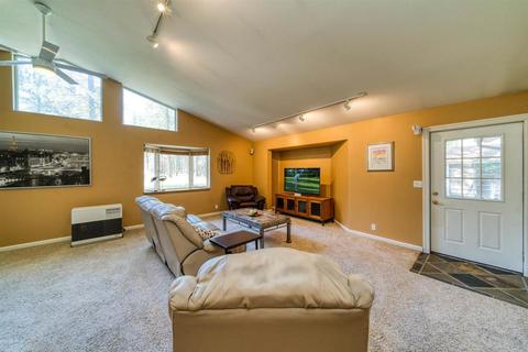 10 Sugar Pine Ln, Blairsden, CA 96103 photo 9