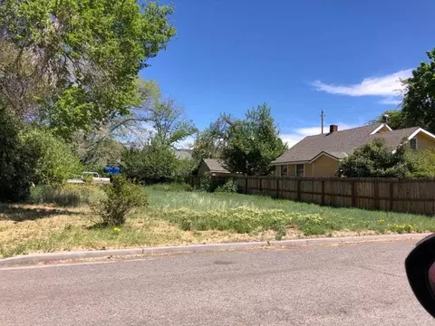 522 Fourth St, Loyalton, CA 96118 photo 1