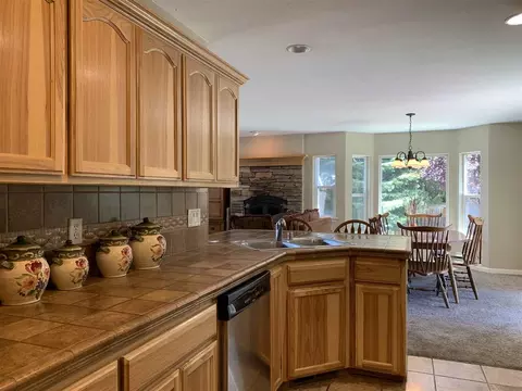 762 Willhoite Rd, Chester, CA 96020 photo 8