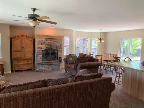 762 Willhoite Rd, Chester, CA 96020 photo 4