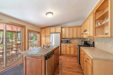 39 Kato Trl, Graeagle, CA 96103 photo 15