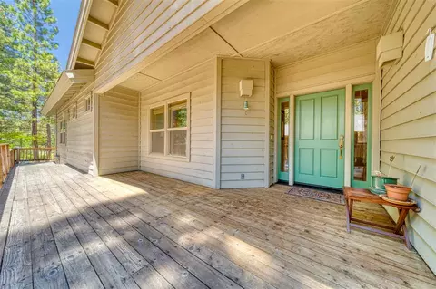 74 Fox Tail Ln, Clio, CA 96106 photo 4