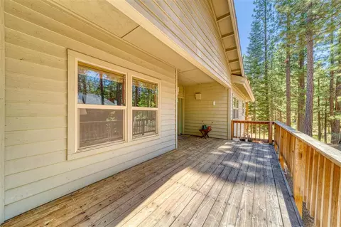 74 Fox Tail Ln, Clio, CA 96106 photo 3