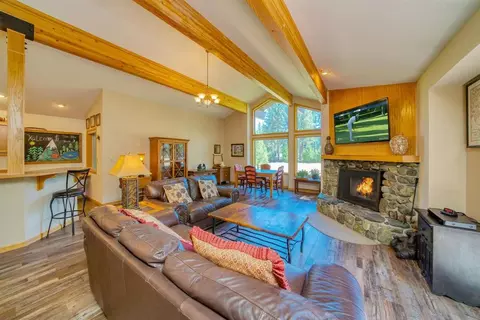 146 Graeagle Meadows Ln, Graeagle, CA 96103 photo 3
