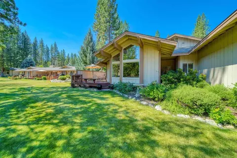 146 Graeagle Meadows Ln, Graeagle, CA 96103 photo 1