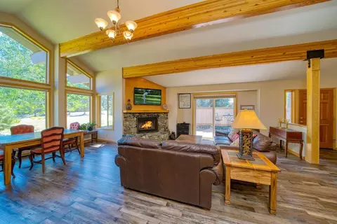 146 Graeagle Meadows Ln, Graeagle, CA 96103 photo 4