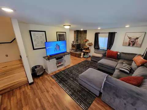 272 Feather River Dr, Chester, CA 96020 photo 3