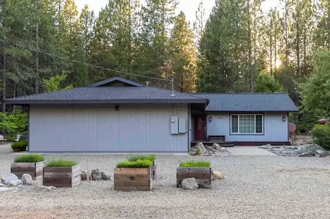690 Pineleaf Dr, Meadow Valley, CA 95956 photo 2