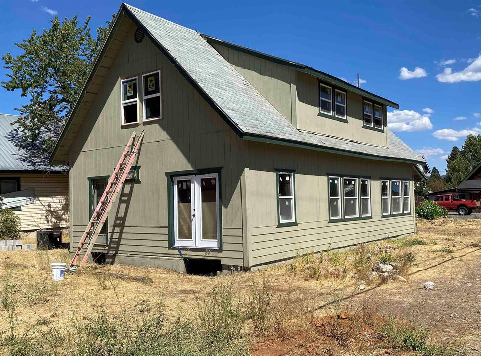 401 Cedar St, Westwood, CA 96137 12 Photos Movoto