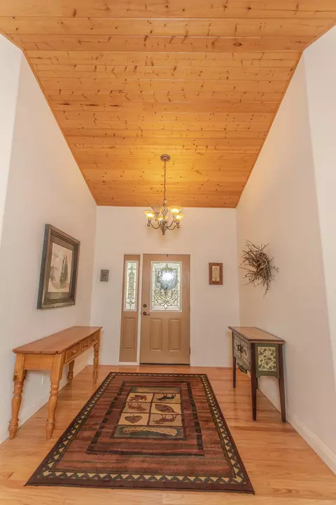 1009 Penman Ln, Graeagle, CA 96103 photo 9